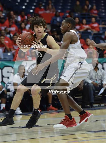 Thumbnail 1 in Sage Creek vs. Mount Miguel (CIF San Diego Division III Final) photogallery.