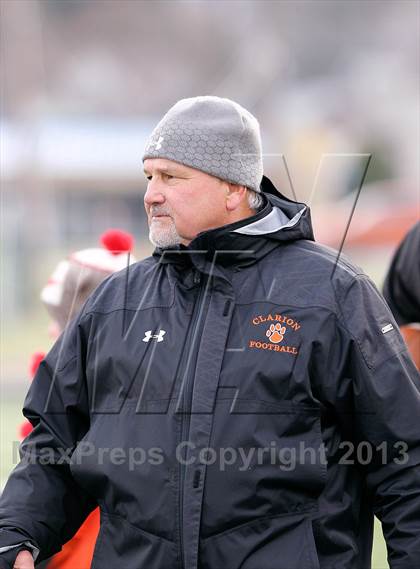 Thumbnail 2 in Redbank Valley vs Clarion Area (PIAA District 9 Class A Final) photogallery.