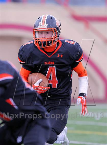 Thumbnail 1 in Redbank Valley vs Clarion Area (PIAA District 9 Class A Final) photogallery.