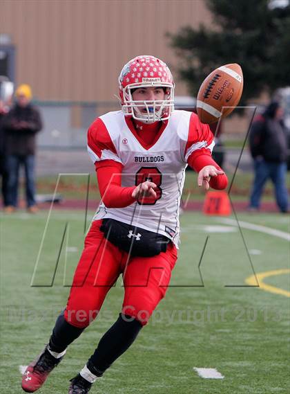 Thumbnail 2 in Redbank Valley vs Clarion Area (PIAA District 9 Class A Final) photogallery.