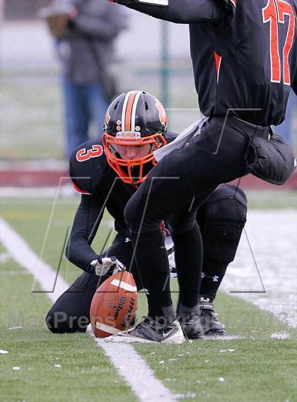 Thumbnail 3 in Redbank Valley vs Clarion Area (PIAA District 9 Class A Final) photogallery.