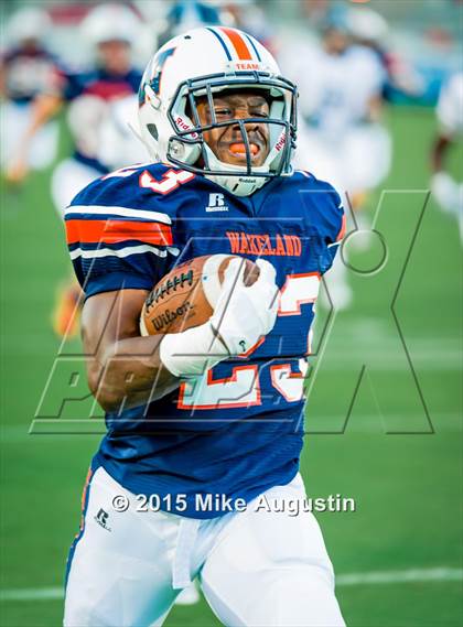 Thumbnail 1 in Lone Star @ Wakeland photogallery.