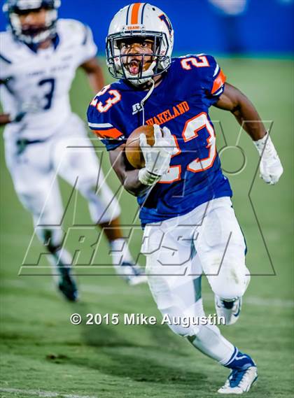 Thumbnail 1 in Lone Star @ Wakeland photogallery.