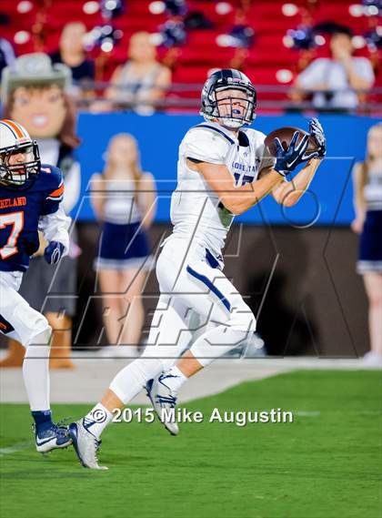 Thumbnail 3 in Lone Star @ Wakeland photogallery.