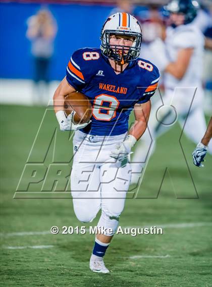 Thumbnail 2 in Lone Star @ Wakeland photogallery.