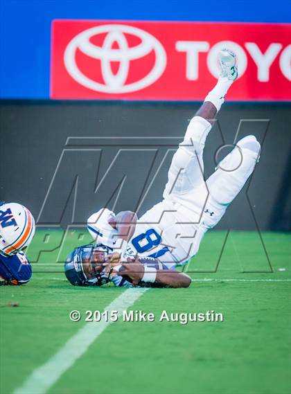 Thumbnail 2 in Lone Star @ Wakeland photogallery.