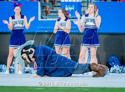 Thumbnail 2 in Lone Star @ Wakeland photogallery.