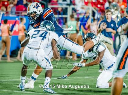 Thumbnail 3 in Lone Star @ Wakeland photogallery.