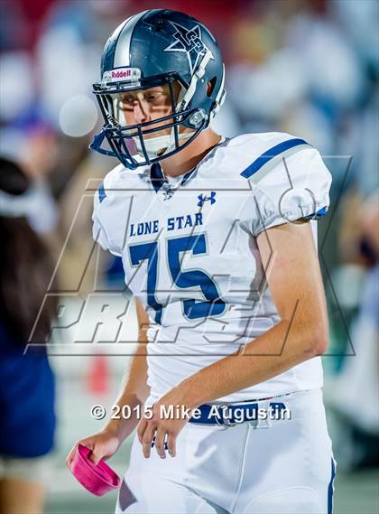 Thumbnail 3 in Lone Star @ Wakeland photogallery.
