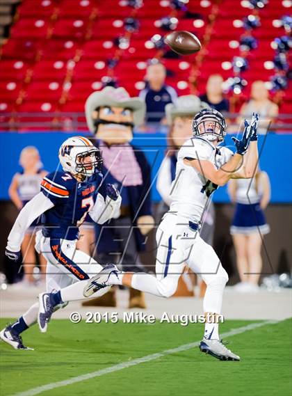 Thumbnail 3 in Lone Star @ Wakeland photogallery.