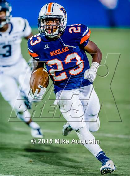 Thumbnail 3 in Lone Star @ Wakeland photogallery.
