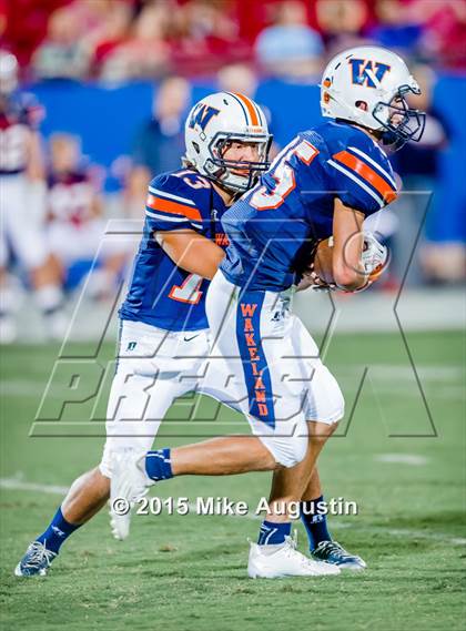 Thumbnail 3 in Lone Star @ Wakeland photogallery.