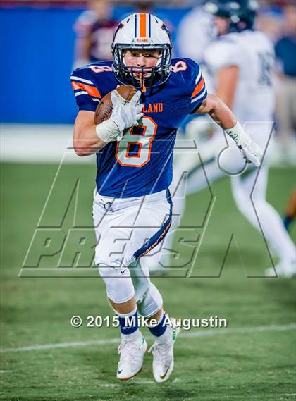 Thumbnail 1 in Lone Star @ Wakeland photogallery.