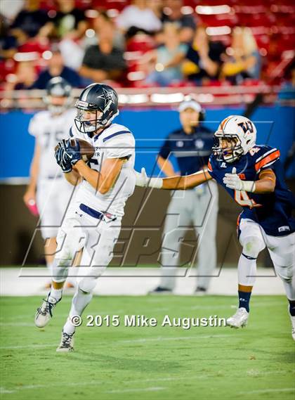 Thumbnail 1 in Lone Star @ Wakeland photogallery.