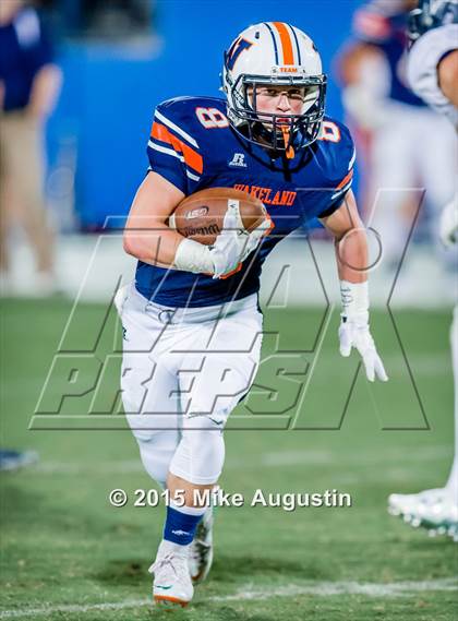 Thumbnail 3 in Lone Star @ Wakeland photogallery.