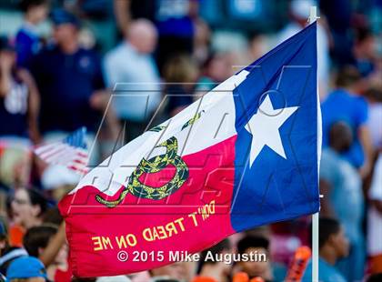 Thumbnail 3 in Lone Star @ Wakeland photogallery.