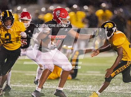 Thumbnail 3 in King/Drew @ Centennial photogallery.