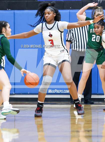 Thumbnail 2 in Liberty vs. Reedy (UIL 5A Girls Basketball Regional Quarterfinal) photogallery.