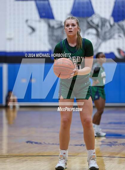 Thumbnail 2 in Liberty vs. Reedy (UIL 5A Girls Basketball Regional Quarterfinal) photogallery.