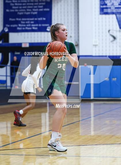 Thumbnail 2 in Liberty vs. Reedy (UIL 5A Girls Basketball Regional Quarterfinal) photogallery.
