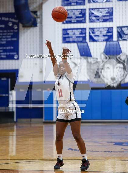 Thumbnail 3 in Liberty vs. Reedy (UIL 5A Girls Basketball Regional Quarterfinal) photogallery.