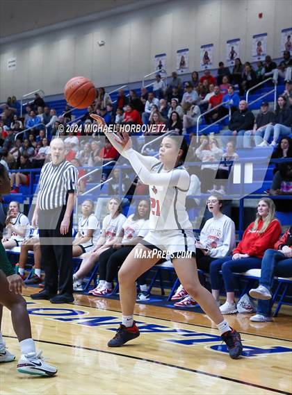 Thumbnail 3 in Liberty vs. Reedy (UIL 5A Girls Basketball Regional Quarterfinal) photogallery.