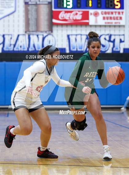 Thumbnail 2 in Liberty vs. Reedy (UIL 5A Girls Basketball Regional Quarterfinal) photogallery.