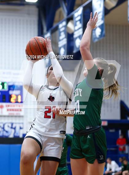 Thumbnail 2 in Liberty vs. Reedy (UIL 5A Girls Basketball Regional Quarterfinal) photogallery.