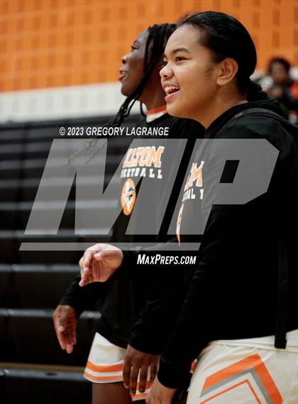 Thumbnail 1 in Paschal [R. L.] vs Haltom photogallery.