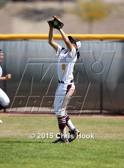 Thumbnail 2 in Tucson High Magnet School vs. Nogales (Tucson Badger Invitational) photogallery.
