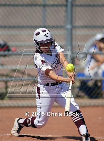 Thumbnail 1 in Tucson High Magnet School vs. Nogales (Tucson Badger Invitational) photogallery.