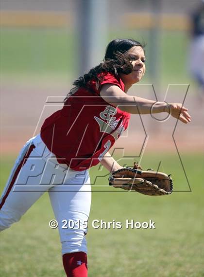 Thumbnail 2 in Tucson High Magnet School vs. Nogales (Tucson Badger Invitational) photogallery.