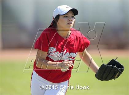 Thumbnail 2 in Tucson High Magnet School vs. Nogales (Tucson Badger Invitational) photogallery.