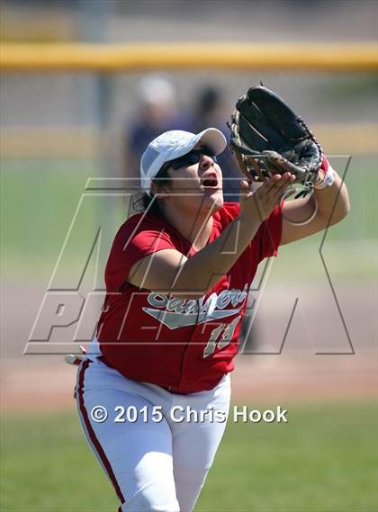 Thumbnail 1 in Tucson High Magnet School vs. Nogales (Tucson Badger Invitational) photogallery.