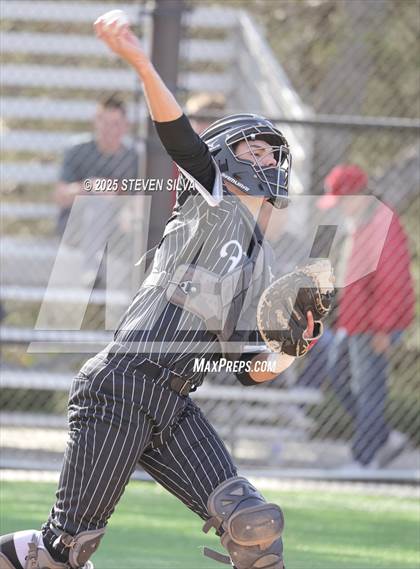 Thumbnail 3 in Union vs. Cathedral Catholic (San Diego Lions Tournament) photogallery.