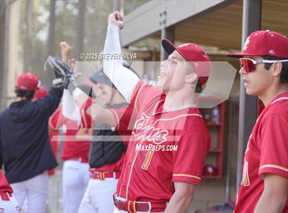 Thumbnail 2 in Union vs. Cathedral Catholic (San Diego Lions Tournament) photogallery.