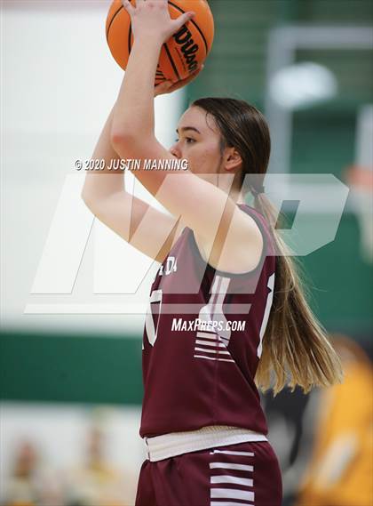 Thumbnail 2 in Mount Ida vs. Ouachita photogallery.