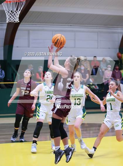 Thumbnail 1 in Mount Ida vs. Ouachita photogallery.