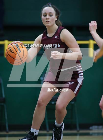 Thumbnail 1 in Mount Ida vs. Ouachita photogallery.