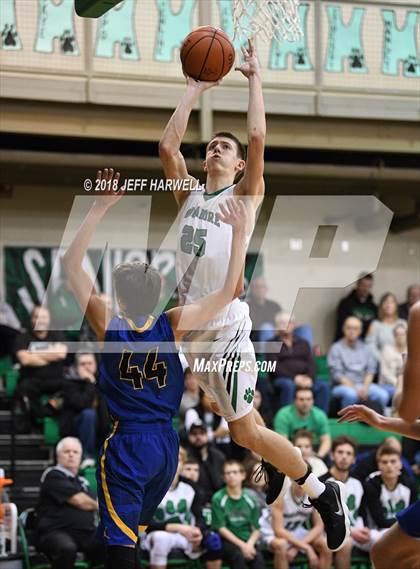 Thumbnail 3 in Lake Center Christian vs. Mogadore photogallery.