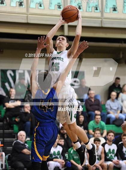 Thumbnail 2 in Lake Center Christian vs. Mogadore photogallery.