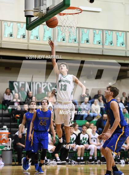 Thumbnail 3 in Lake Center Christian vs. Mogadore photogallery.