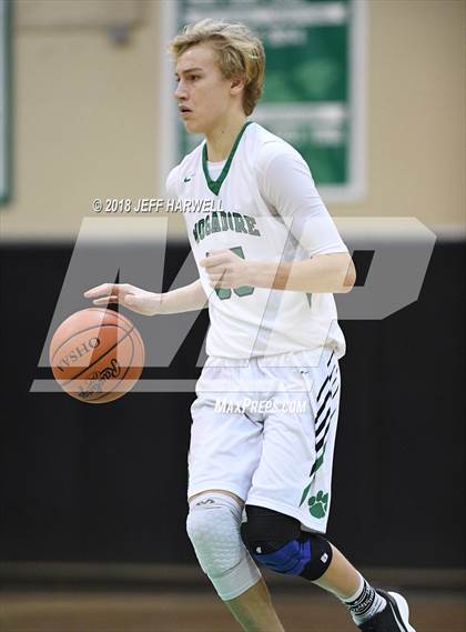 Thumbnail 3 in Lake Center Christian vs. Mogadore photogallery.