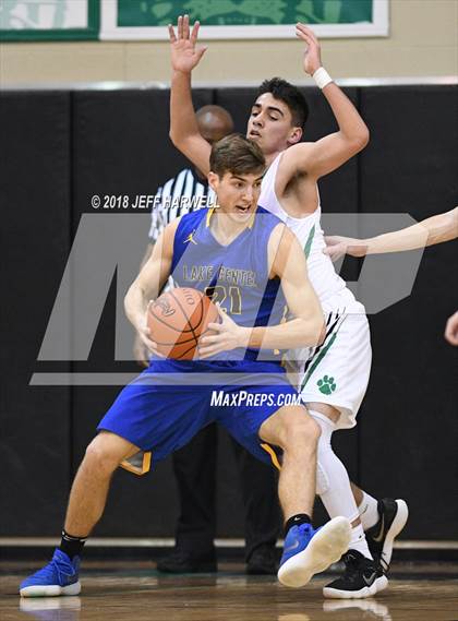 Thumbnail 1 in Lake Center Christian vs. Mogadore photogallery.
