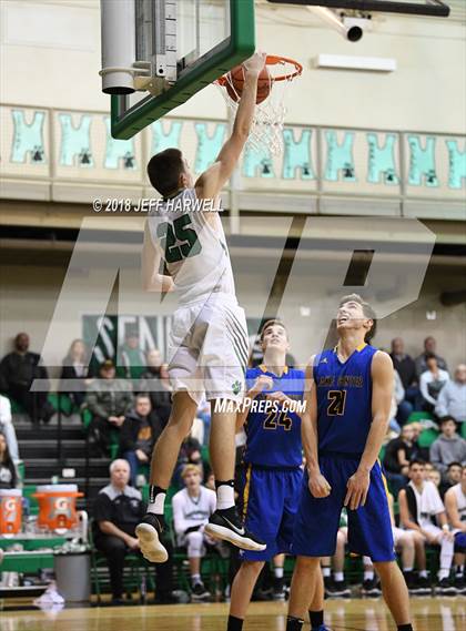 Thumbnail 1 in Lake Center Christian vs. Mogadore photogallery.