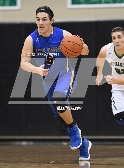 Thumbnail 2 in Lake Center Christian vs. Mogadore photogallery.