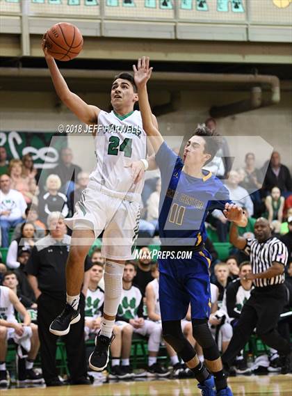 Thumbnail 1 in Lake Center Christian vs. Mogadore photogallery.