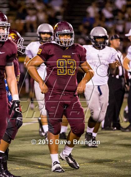 Thumbnail 1 in Saugus @ Simi Valley photogallery.