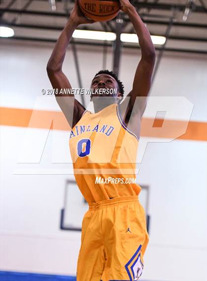 Thumbnail 2 in Crystal River vs. Mainland (Cancer Awareness Classic) photogallery.