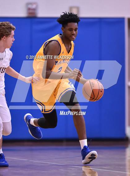 Thumbnail 3 in Crystal River vs. Mainland (Cancer Awareness Classic) photogallery.